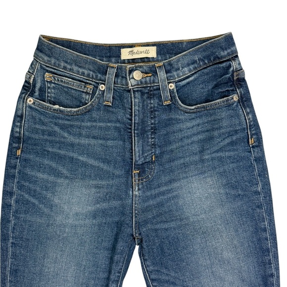 Madewell- The Mom Jean Distressed Blue Jeans Size 26 - Picture 4 of 5